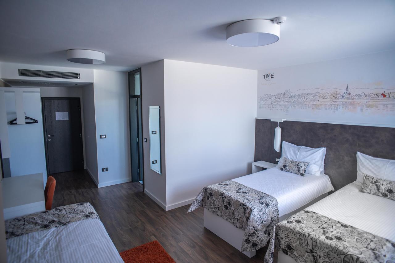 Hotel Time Velika Gorica Eksteriør billede
