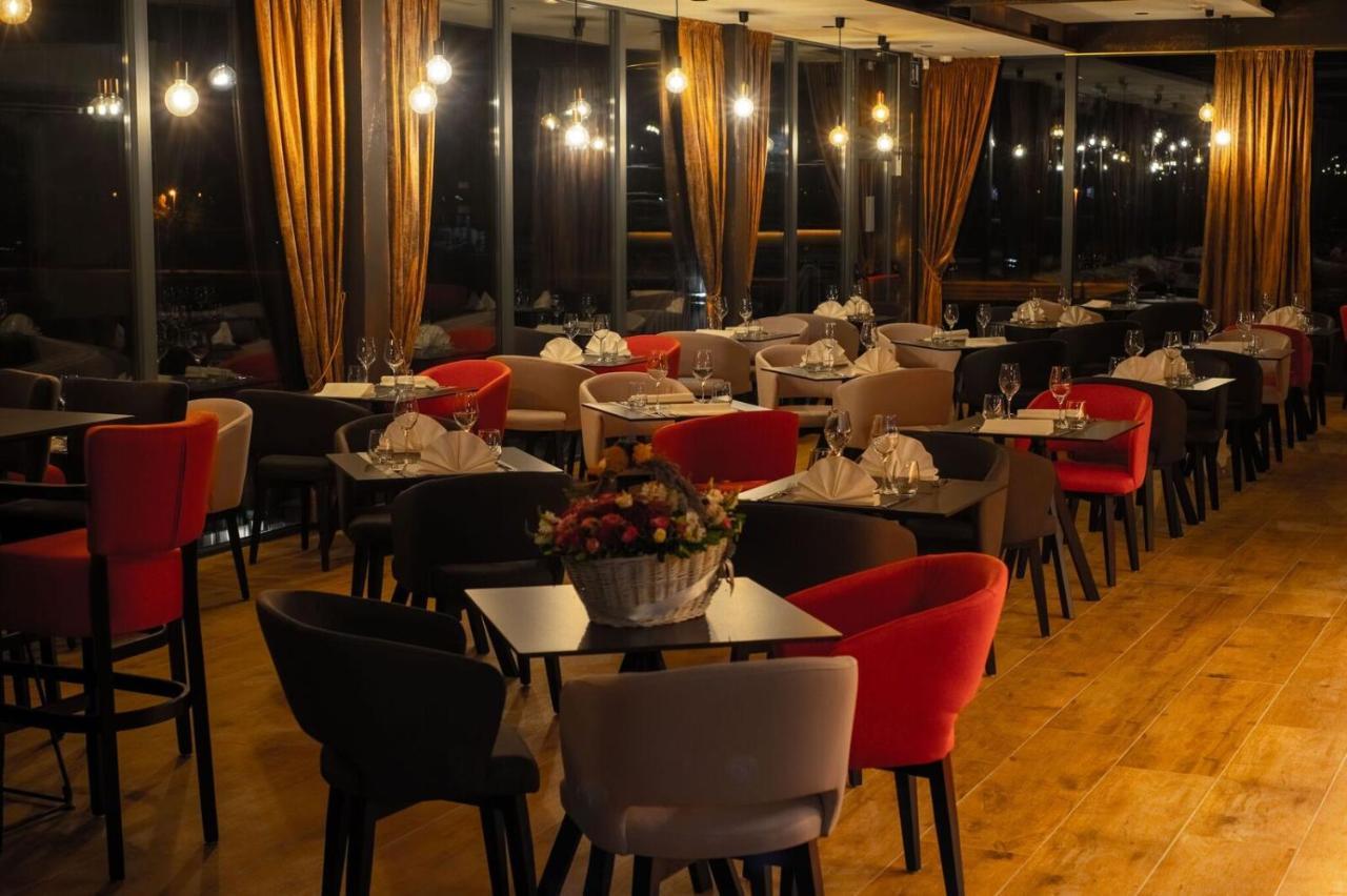Hotel Time Velika Gorica Eksteriør billede